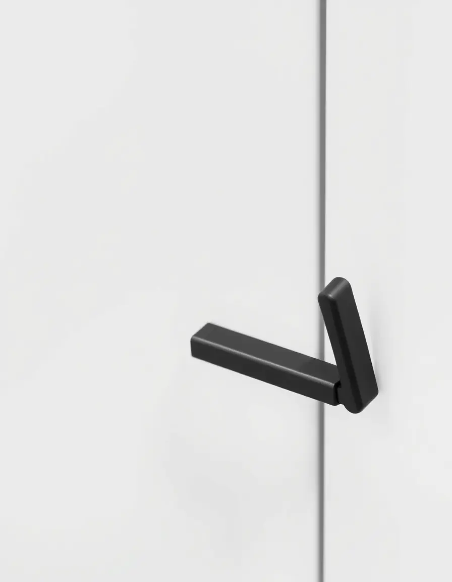 Maniglia moderna nero opaco su mobile da cucina - Modern Grip