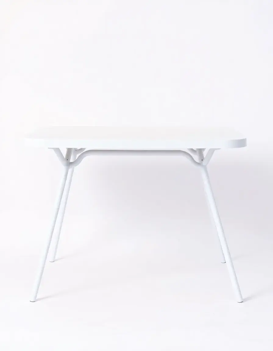 Tavolo portatile pieghevole bianco ideale per spazio extra in cucina